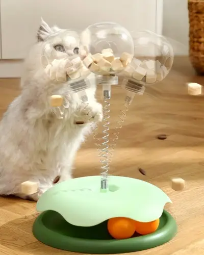 Freeze-Dried Treat Shaker